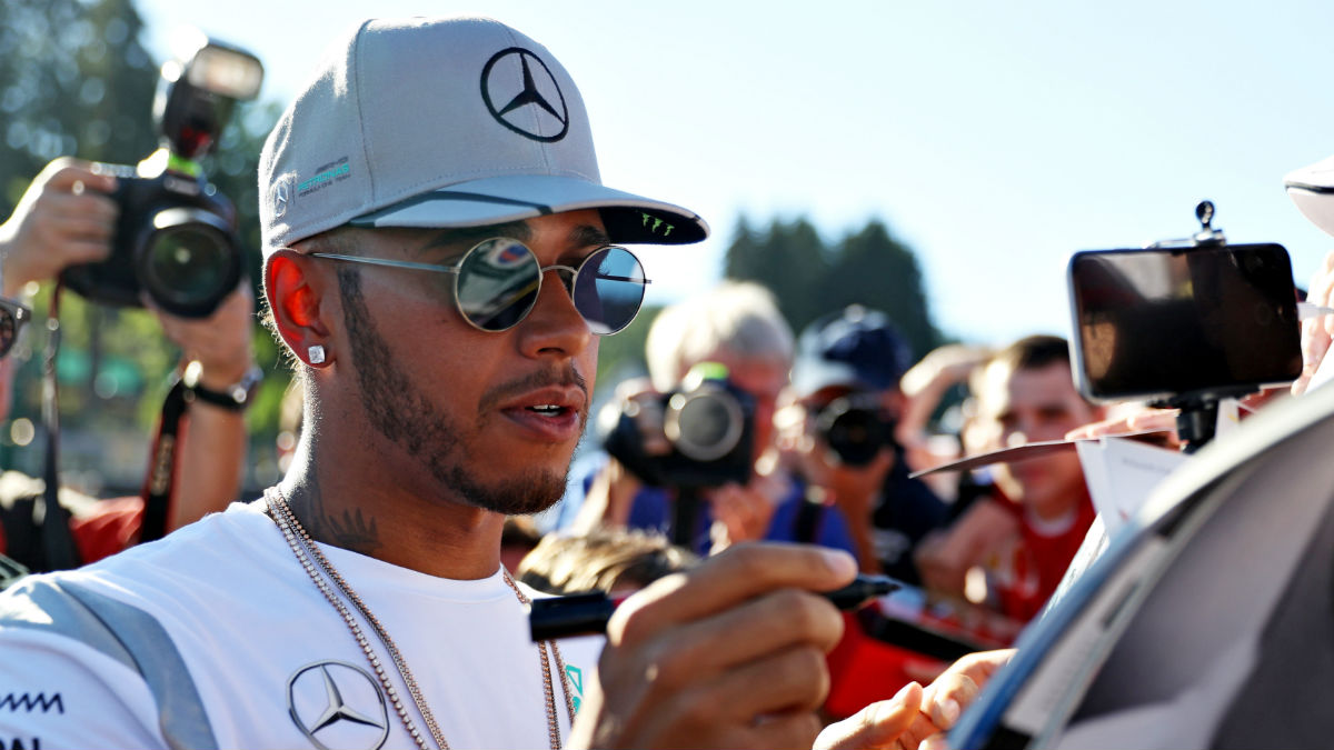Lewis Hamilton es consciente de que se encuentra en una situación límite si quiere ganar este campeonato. (Getty)