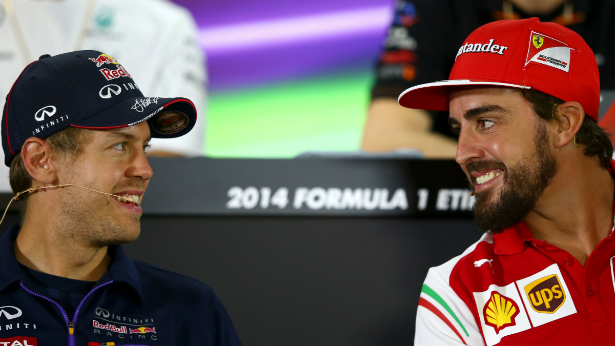 Alonso junto a Vetten en su época de Ferrari y Red Bull. (Getty)