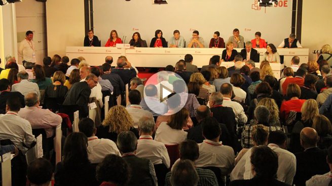 El ‘sí’ a la abstención del PSOE gana con 139 votos frente a los 96 del ‘no’