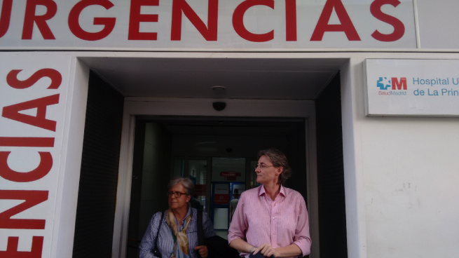Carmena vuelve al hospital tras un viaje a Sudamérica como en junio