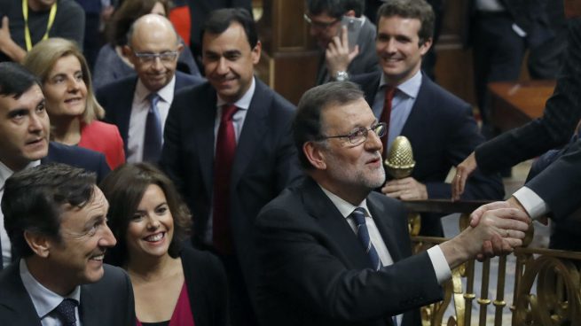 Rajoy podría aplazar al miércoles el anuncio de sus nuevos ministros