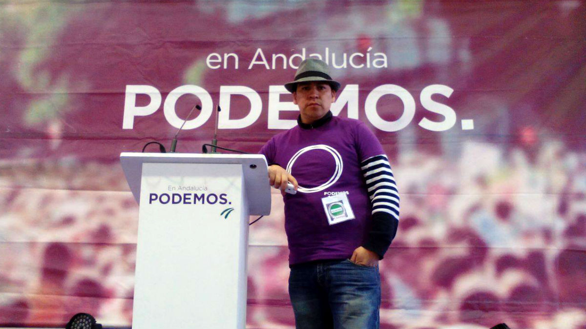 El ecuatoriano George Cueva, en un acto de campaña de Podemos en Andalucía (Foto: Facebook)