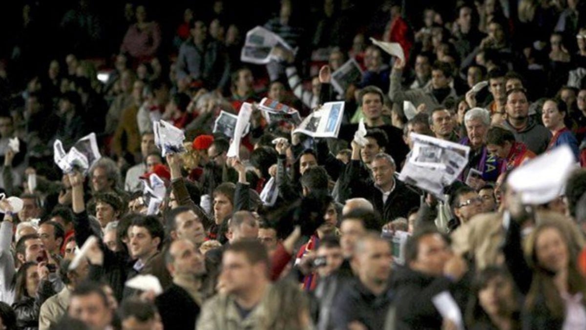 El Camp Nou se manifestó contra Javier Tebas.