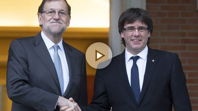 Puigdemont llamará a Rajoy para felicitarle por la investidura e insistir en el referéndum