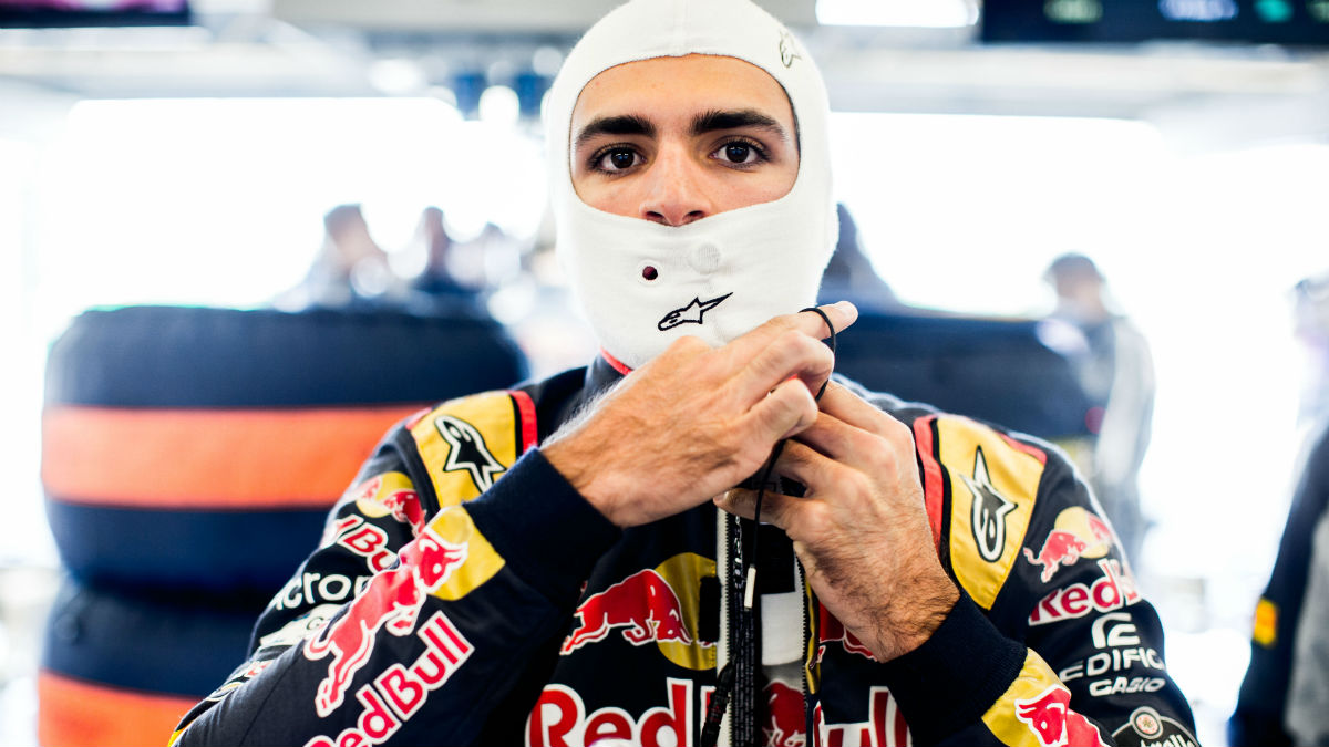 Carlos Sainz, en el paddock. (Getty)