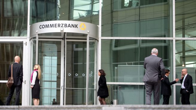 Commerzbank presenta pérdidas de 96 millones en el primer semestre y augura un cierre de ejercicio negativo