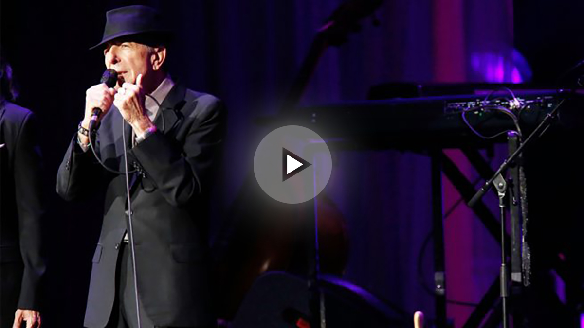 Leonard Cohen en una de sus últimas actuaciones (Foto: Getty)