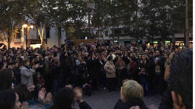 Masiva concentración en Getafe por la paliza a dos alumnos en un instituto