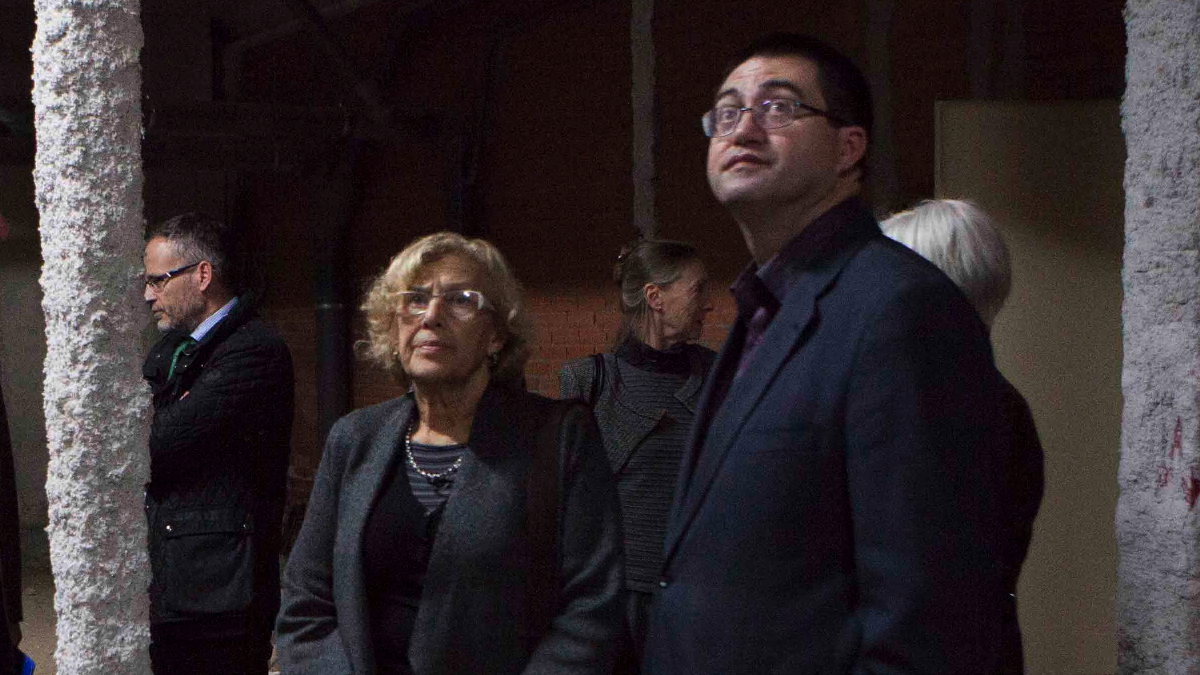 Carlos Sánchez Mato (Economía) con la alcaldesa Manuela Carmena. (Foto: Madrid)