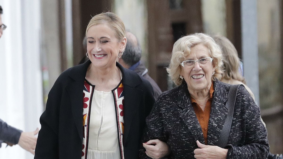 Cristina Cifuentes y Manuela Carmena (Foto: Comunidad de Madrid)