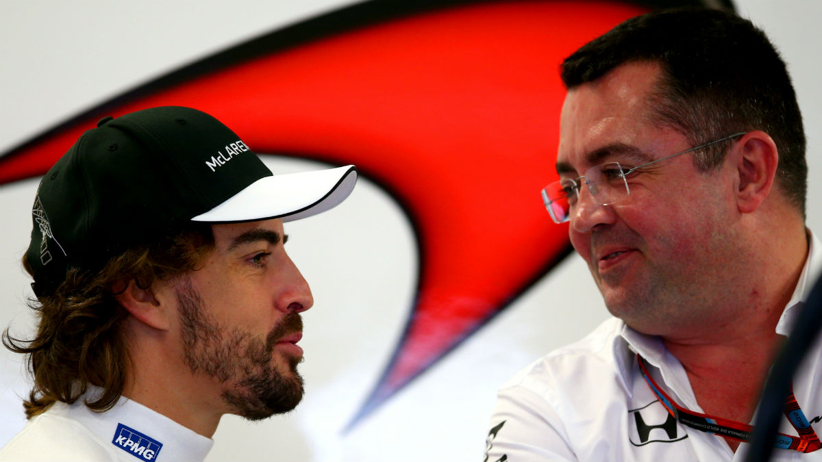 Eric Boullier sabe que tiene en Alonso a uno de los principales activos de McLaren. (Getty)