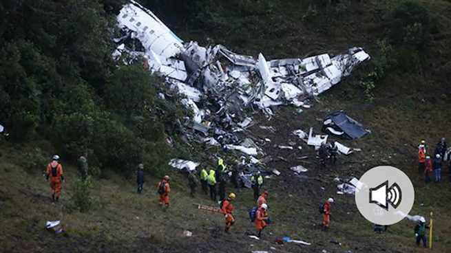 El piloto del RJ85 antes del accidente: «¡Falla eléctrica total, estamos sin combustible!»