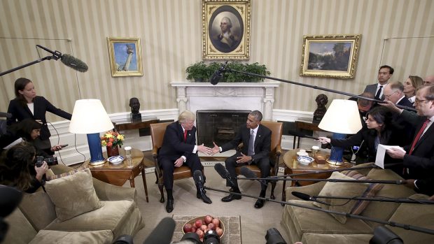 10 de noviembre. Barack Obama recibe en la Casa Blanca a Donald Trump, presidente electo de Estados Unidos. (Foto: Getty)