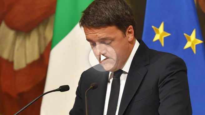 Renzi dimite al fracasar su referéndum para reformar la constitución
