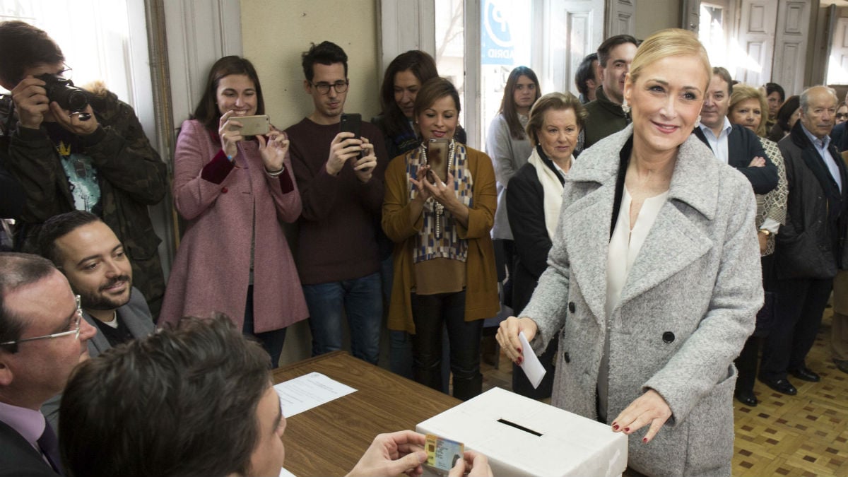 Cristina Cifuentes votando a los compromisarios del PP de Madrid (PP de Madrid)