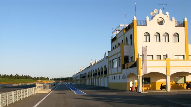 circuito-monte-blanco-instalaciones