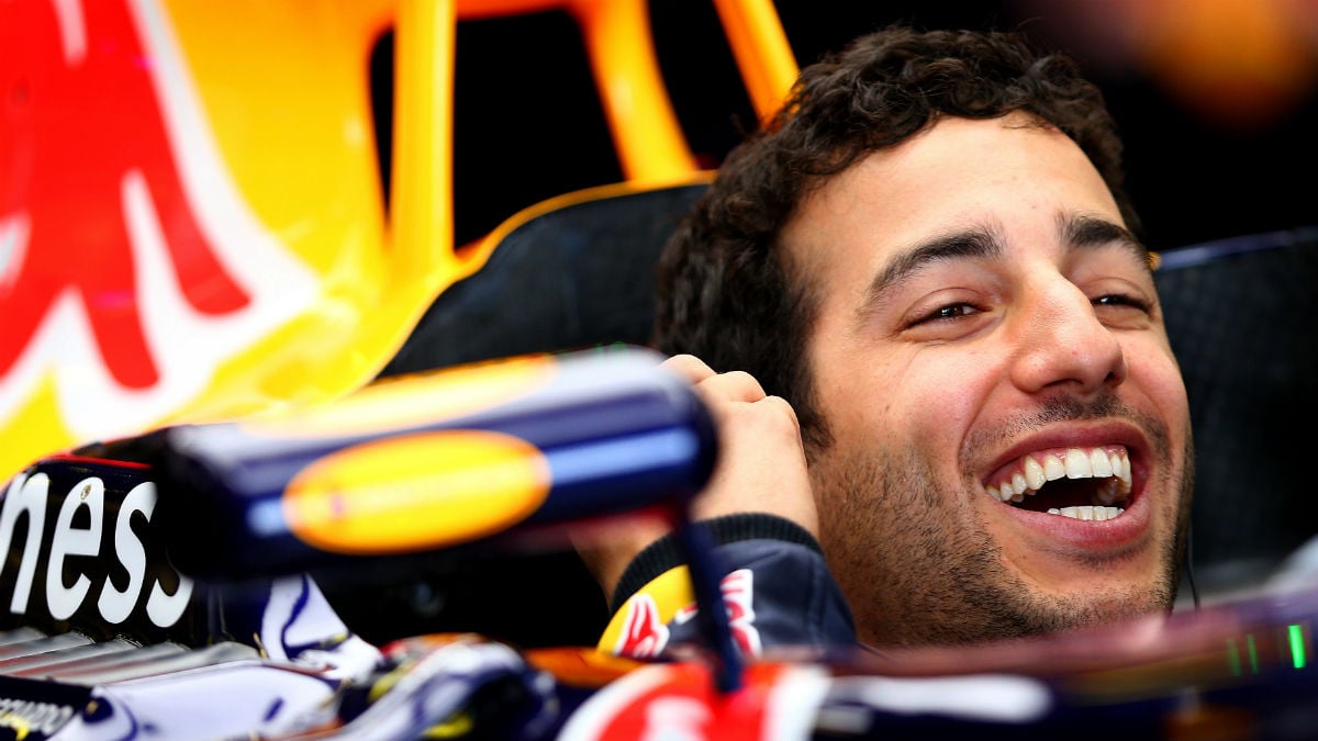 Daniel Ricciardo asegura que va a cumplir los dos años que le quedan de contrato con Red Bull, sin hacer caso del hueco que a día de hoy hay en Mercedes. (Getty)