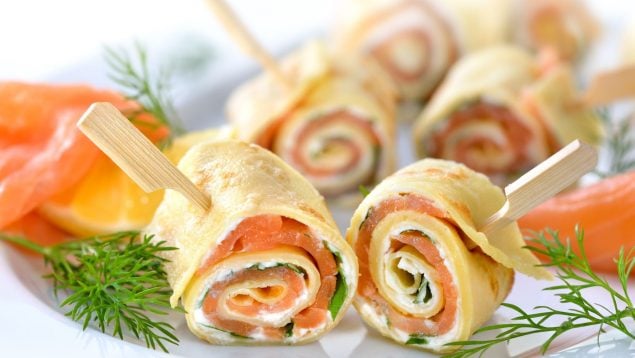 Rollitos de salmón