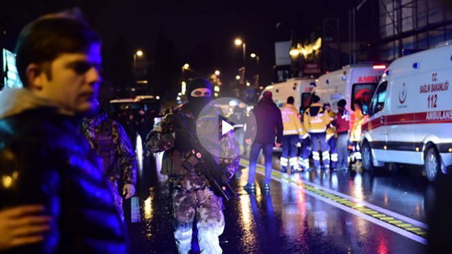 La Policía turca detiene a ocho personas por el atentado de Estambul pero no encuentra al autor del ataque