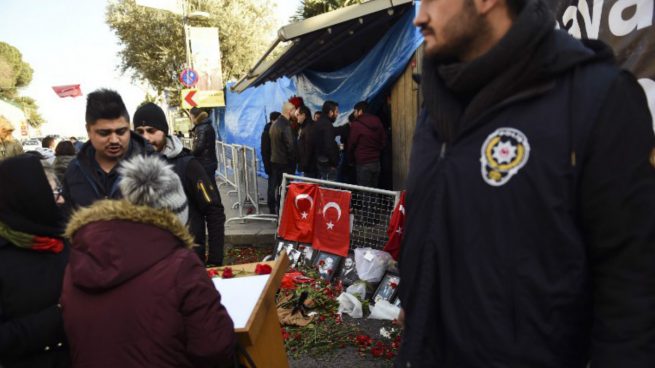 Detenidos en Esmirna (Turquía) cinco presuntos miembros de Estado Islámico vinculados al atentado