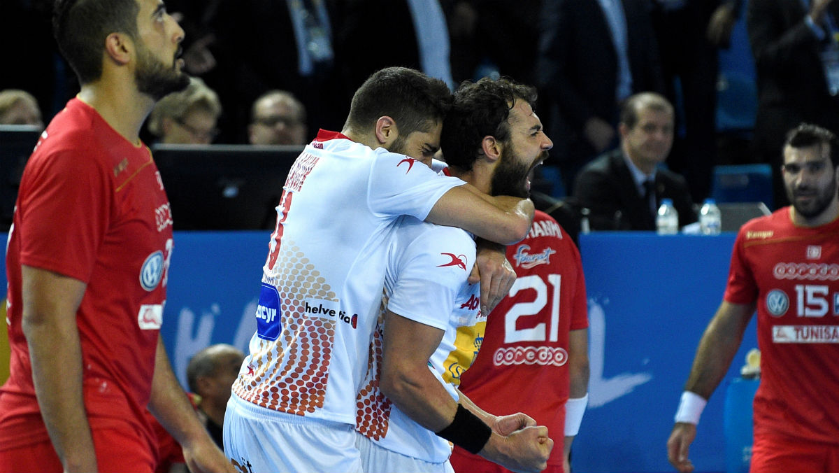 España ganó a Túnez en el segundo partido del Mundial. (AFP)