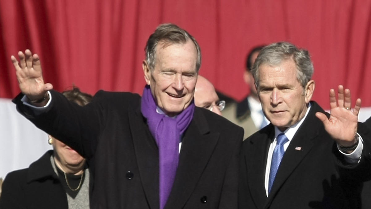 George Bush padre e hijo. (Foto: AFP)