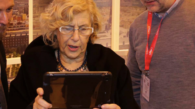 Las tablets de los inspectores de limpieza de Carmena no permiten multar a las contratas que incumplen los pliegos