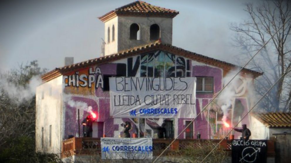 Centro social ‘La Chispa’, inmueble okupado en Alpicat (Lérida).