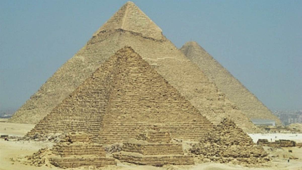 pirámides egipto como construyeron