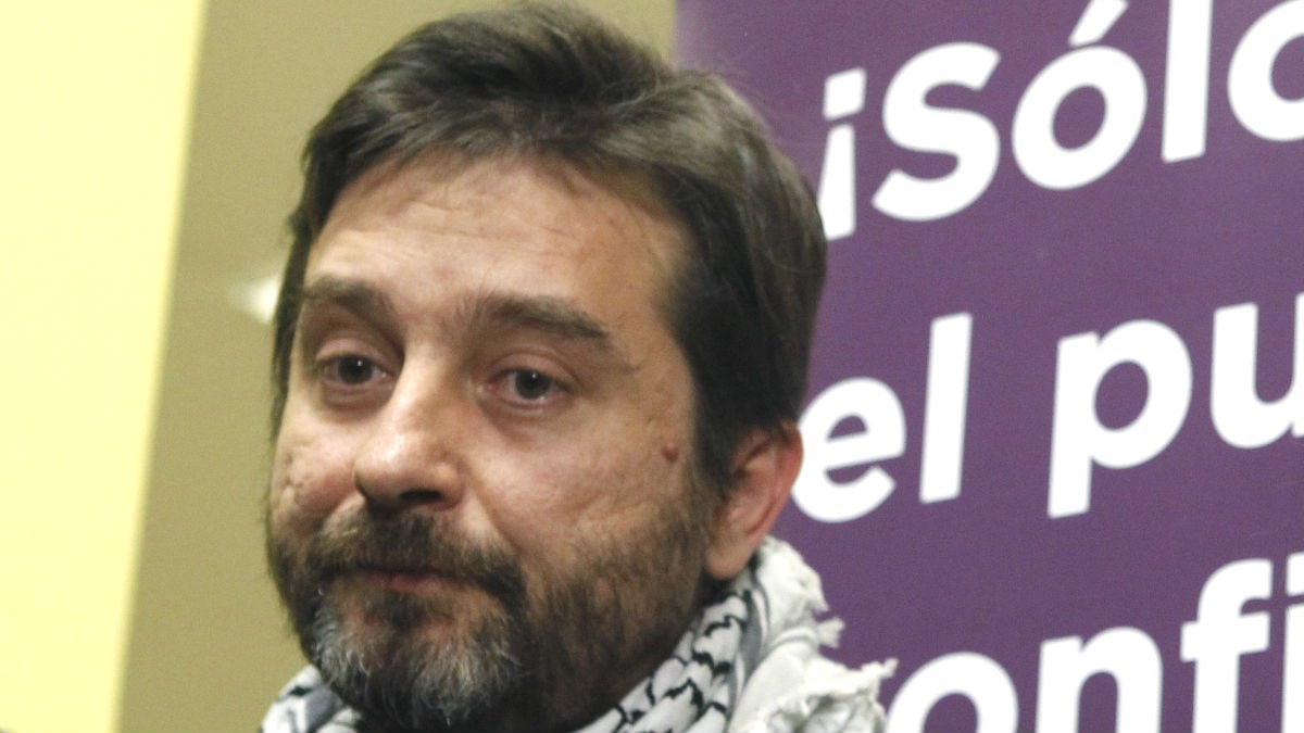El secretario de Relaciones con la Sociedad Civil de Podemos, Rafael Mayoral (Foto: EFE)