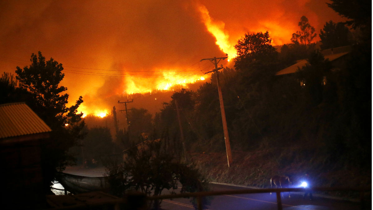 Uno de los incendios forestales de Chile (Foto: AFP).