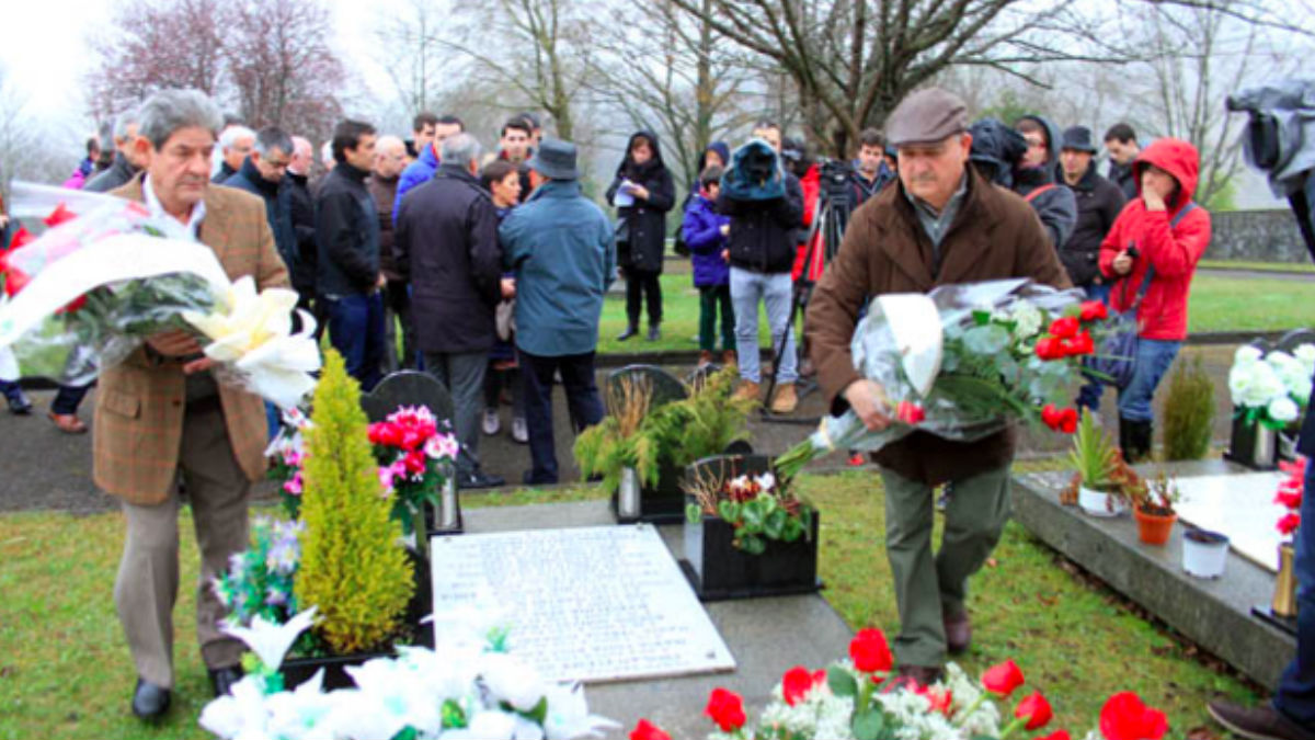 Tumba de Froilán Elespe. Foto: http://www.socialistaslasarteoria.es