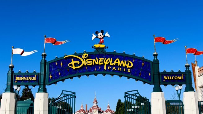 Disneyland París no puede vivir del cuento; las pérdidas y las deudas amenazan su futuro