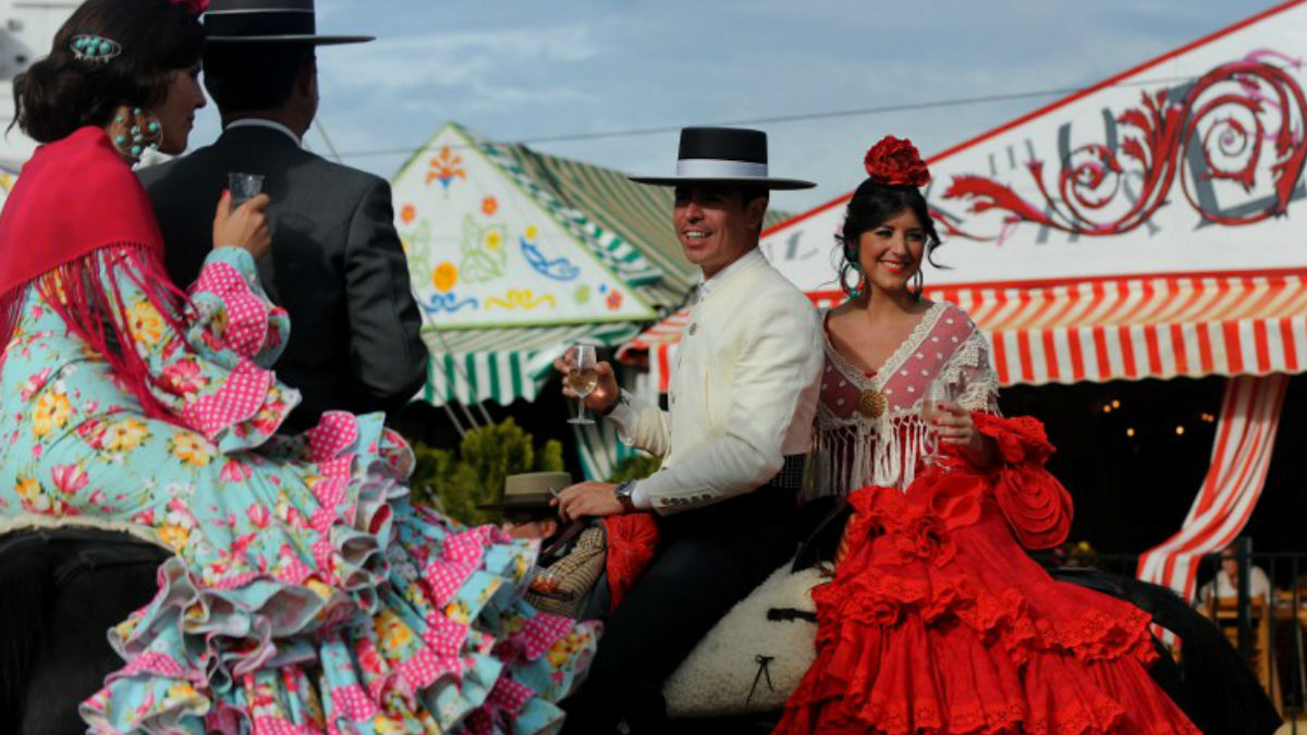 La Feria de Abril se convierte en la fecha más importante del año para muchos sevillanos y sevillanas. Foto: AFP