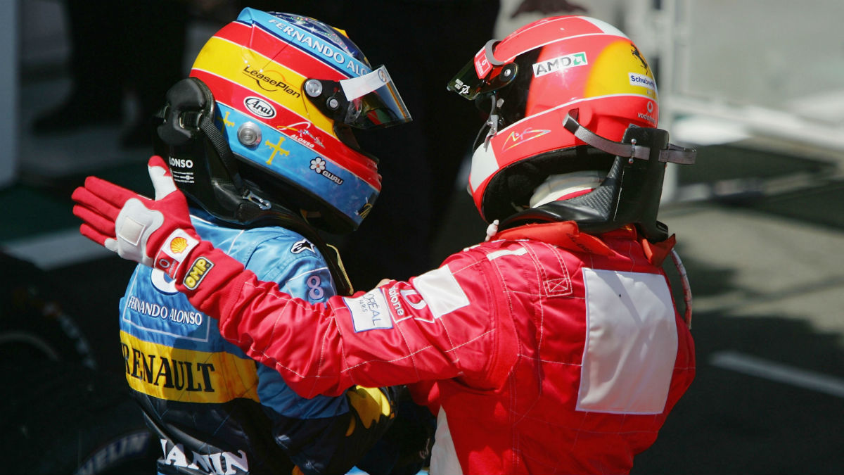 Fernando Alonso y Michael Schumacher. (Getty)