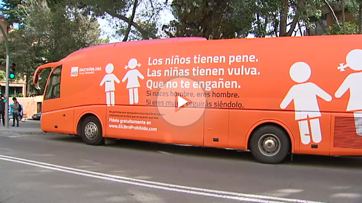 El autobús de la antitransexualidad de HazteOir