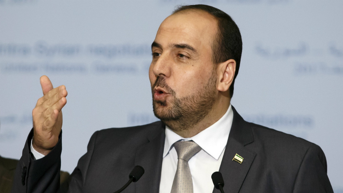 El jefe de la delegación opositora siria en Ginebra, Nasr al Hariri.