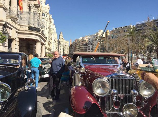 coches antiguos en Valencia.