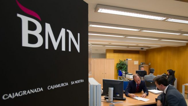 BMN emula a Bankia y obliga a sus empleados a formarse fuera del horario laboral