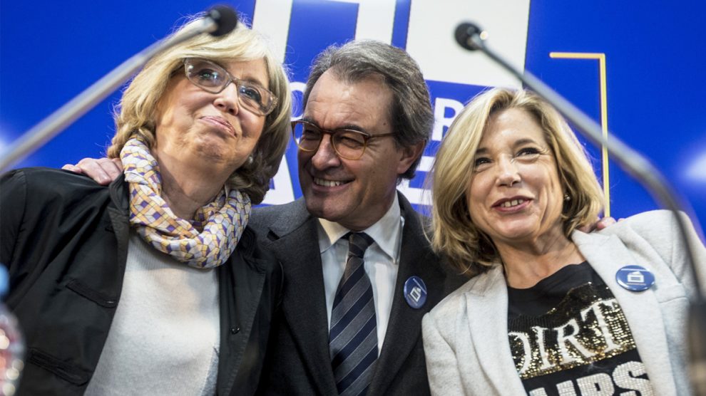Irene Rigau, Artur Mas y Joana Ortega (Foto: EFE).