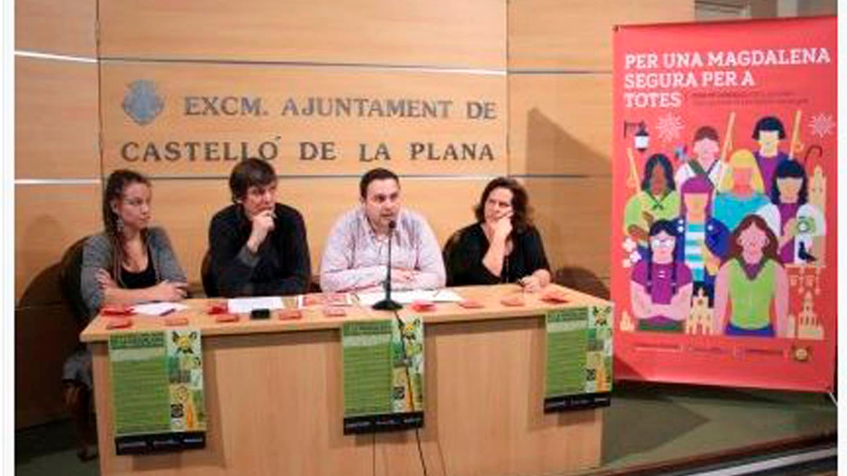 Presentación del panfleto que anima a consumir drogas en Castellón (Foto: Diari Millars)