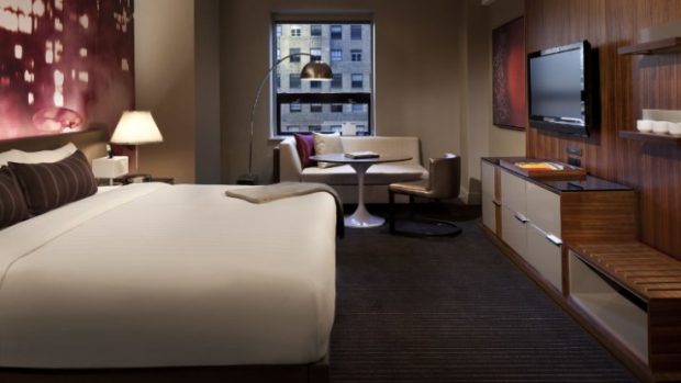 Las diputadas podemitas viajaron a NY en business y se alojaron en un hotel de 250€ la noche