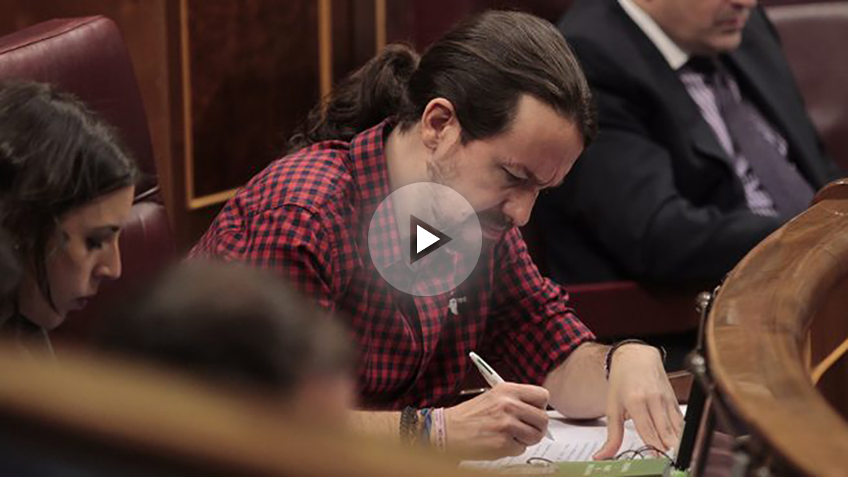 Pablo Iglesias con rostro serio en el Congreso de los Diputados (Foto: Francisco Toledo)