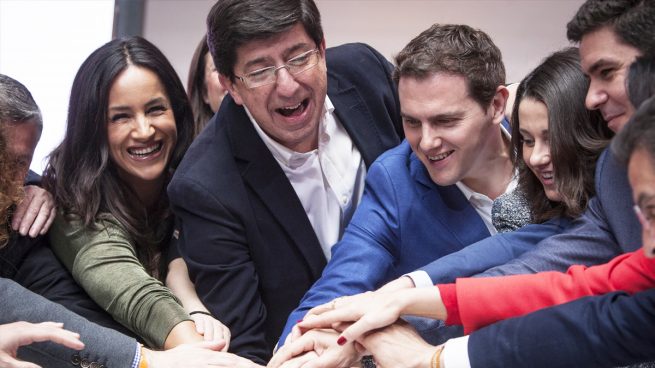 Juan Marín con Albert Rivera y otros dirigentes de Ciudadanos