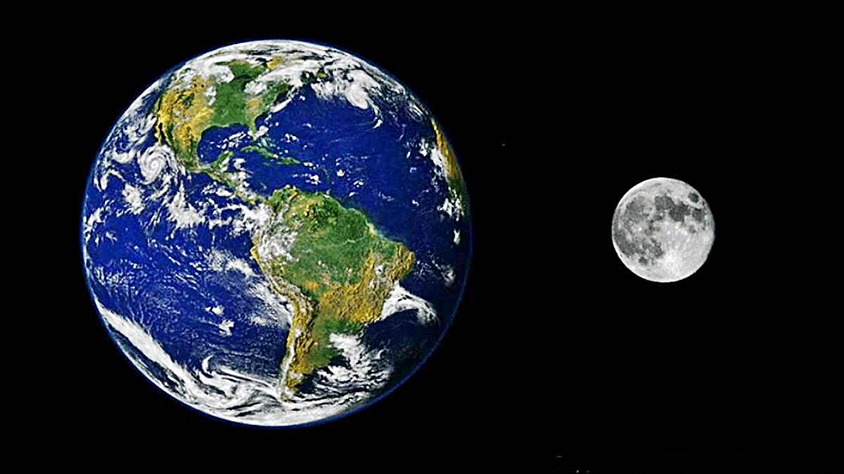 Las dos Lunas de la Tierra