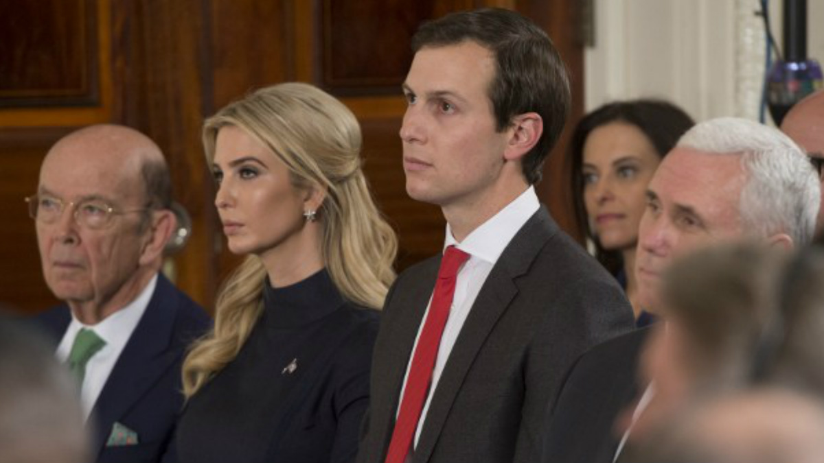 Ivanka Trump, hija del presidente de los EEUU Donald Trump, y su marido Jared Kushner, ambos consejeros en la Casa Blanca. Foto: AFP