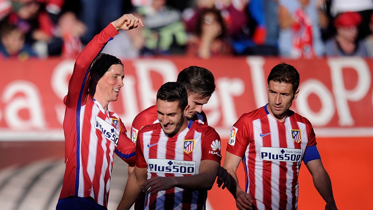 Fernando Torres, Koke, Saúl Ñíguez y Gabi celebran un tanto con el Atlético