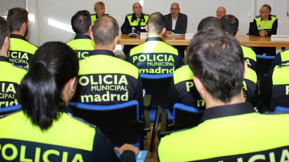 Nueva promoción de policías municipales de Madrid. (Foto: PM)