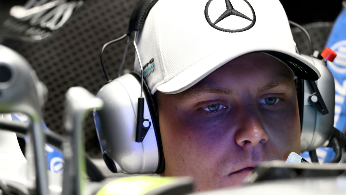Valtteri Bottas ha salido al paso de las críticas por su rendimiento en Mercedes asegurando que tiene la capacidad para igualar el rendimiento de Hamilton. (Getty)