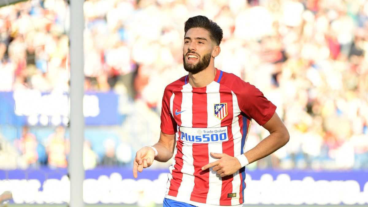 Carrasco lideró la victoria del Atlético con un doblete. (AFP)